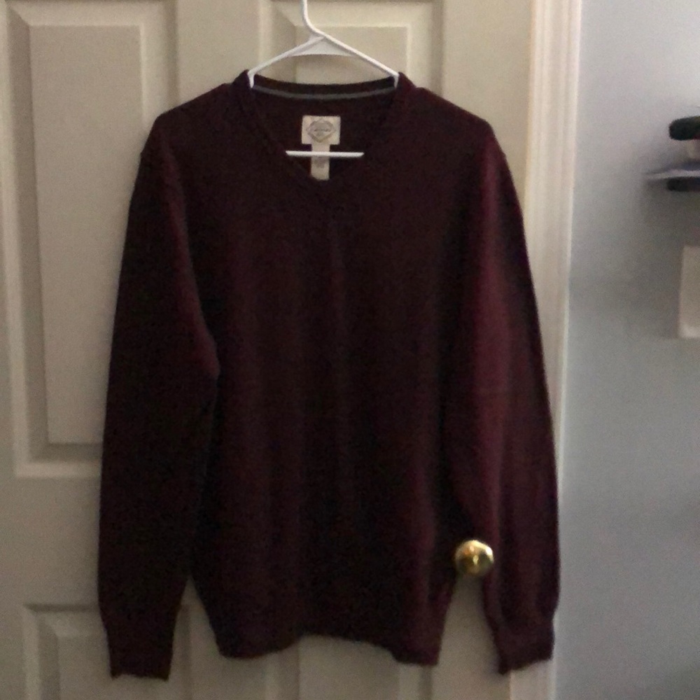 St John’s Bay maroon v-neck sweater medium